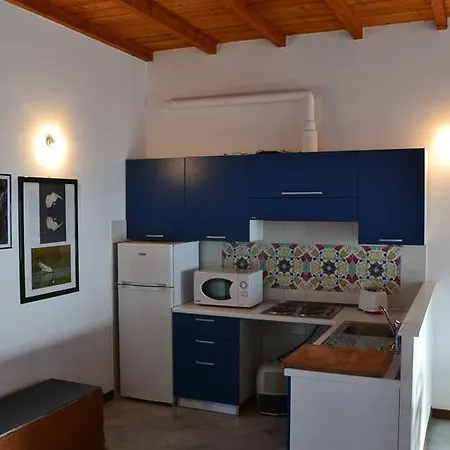 בית חווה Cascina Scanna *